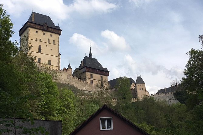 Karlstejn Castle - Half Day Coach Tour From Prague - Is this tour right for you?
