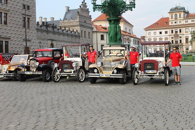 Karlstejn Castle in Vintage Convertible Car - A Vintage Convertible Ride to Karlstejn Castle