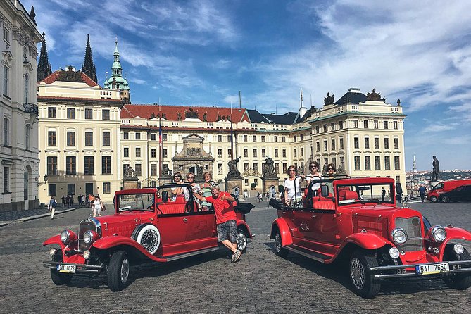 Karlstejn Castle in Vintage Convertible Car - Hotel Pickup in Central Prague, and Why It Makes the Day Easier