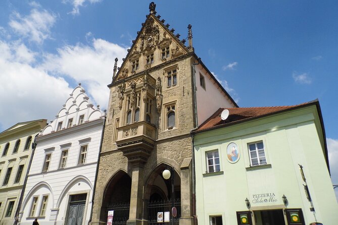 Kutna Hora and Bone Chapel Private Day Trip from Prague - Lunch in Kutná Hora: Plan for the Own-Expense Meal