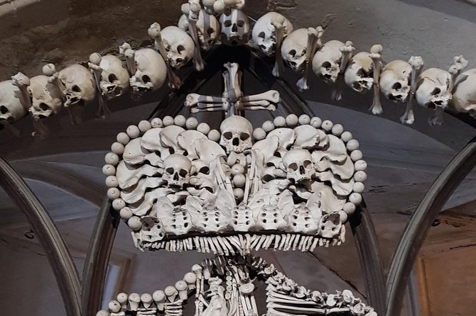 Kutná Hora and Bone church - private tour with PERSONAL PRAGUE GUIDE - Bone Church plus Kutná Hora, in one smart day