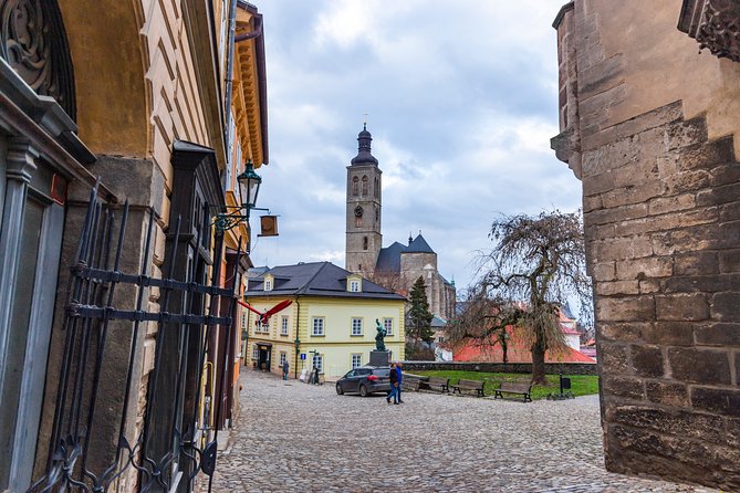 Kutná Hora Medieval Town in Vintage Cabrio car - Stop 1: Sedlec Ossuary and its famous bone channel houses