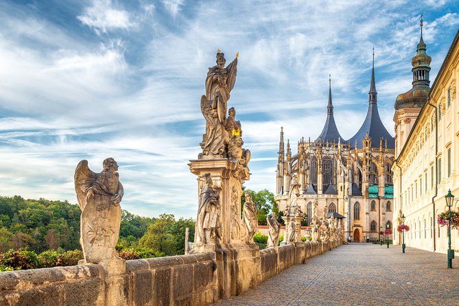 Kutná Hora Medieval Town in Vintage Cabrio car - Who this tour suits best (and who might want to skip it)