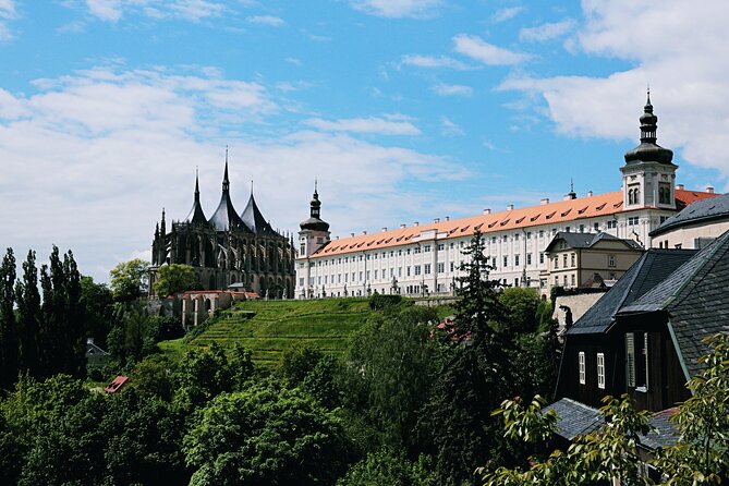 Kutna Hora Private day trip from Prague with lunch, admission and local treat - Stop 3: St Barbara’s Cathedral and the Rivalry With St. Vitus