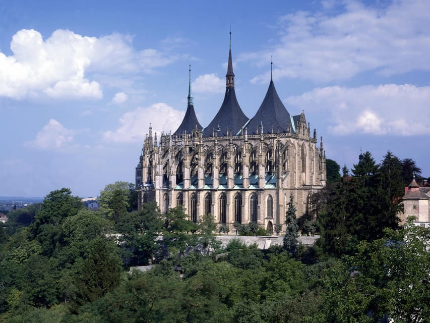 Kutna hora - Unesco - The Ossuary: a unique stop with unforgettable impact
