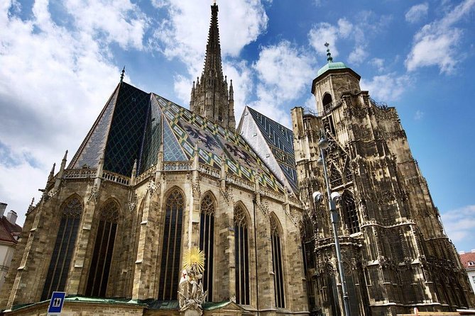 Las Mas Bellas Ciudades de Europa Central - Budapest: big city energy with built-in structure