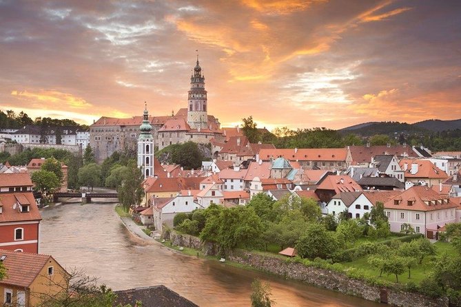 Las Mas Bellas Ciudades de Europa Central - What “central 4-star hotels” actually does for your day