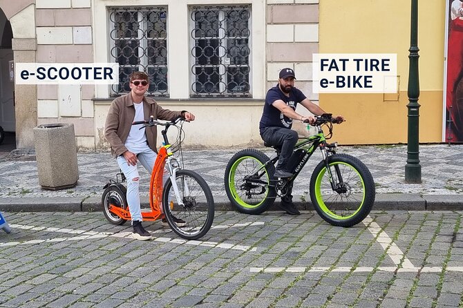Live-Guided e-Scooter Tour of the Old Town of Prague, 60 min - Who this tour fits best