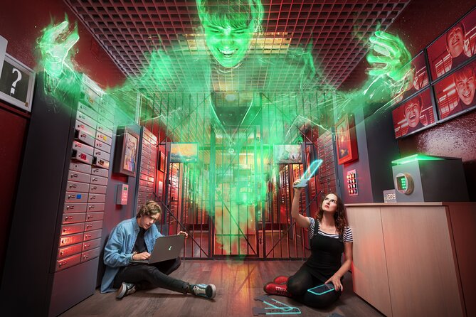Moriarty's Phantom Trap Escape Game in Prague - Quick hits before you go