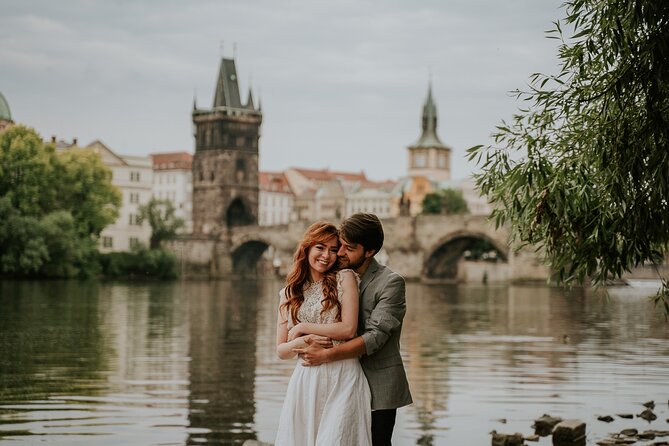Photographer in Prague - Couple, engagement & portrait photoshoot - Key highlights at a glance