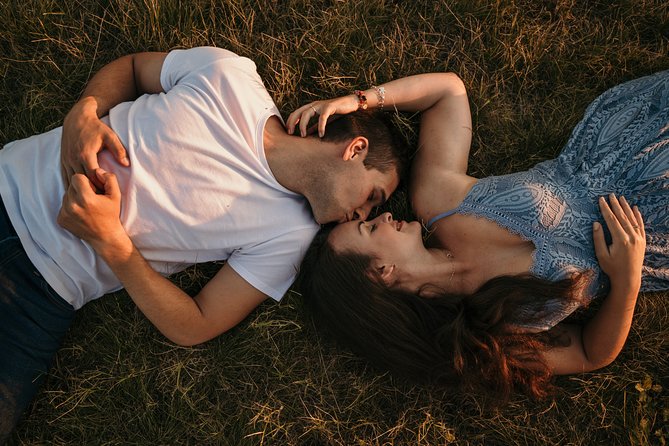 Photographer in Prague - Couple, engagement & portrait photoshoot - Who this Prague photo session is best for