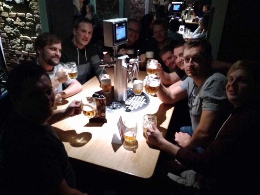 Pilsen: Pub and Club Crawl - The city stories: what the guide adds besides drinks