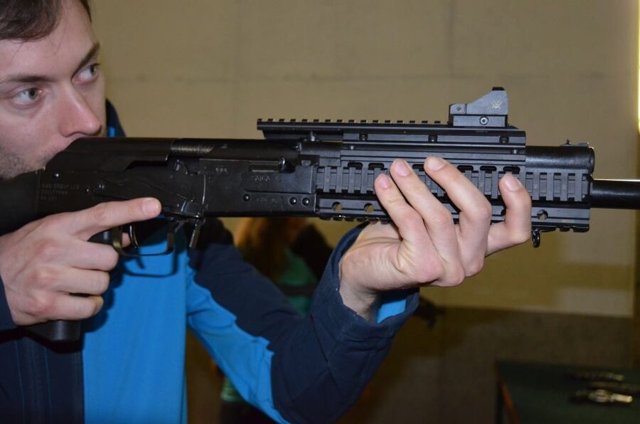 Prague: 1.5-Hour AK47 Shooting Range Experience - Your 90-minute flow: how the time is spent on this AK47 range experience