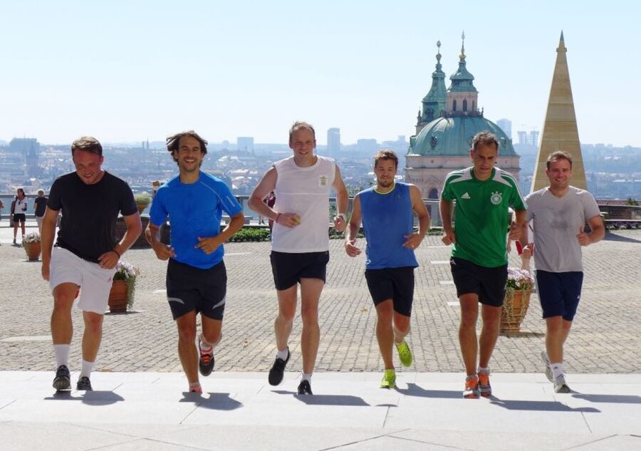 Prague 1-Hour Sight Running Tour - Running across Charles Bridge without the usual stop-and-go