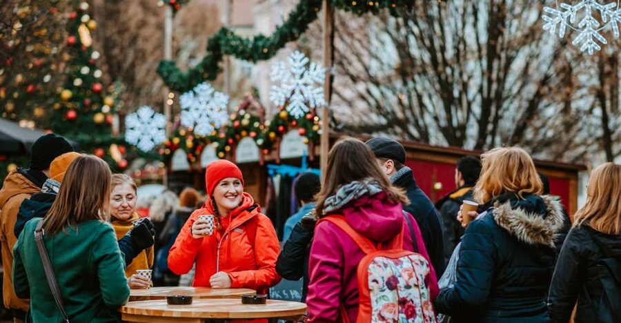 Prague: 2-3h Magical Christmas Markets Tour with Inclusions - Old Town streets: the Czech Christmas twist you won’t get from a guidebook