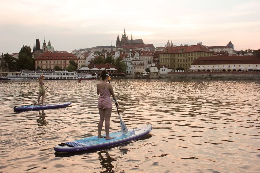 Prague: 2-Hour Paddle Boarding in the City Centre - Key things that make this Prague paddle tour worth your time
