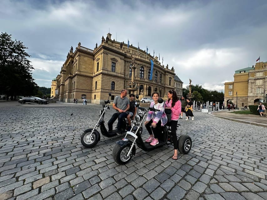Prague: 2 hours FUN TRIKE tour in Prague with guide - Prague Castle by Trike: Big Views With Less Walking Than You’d Think