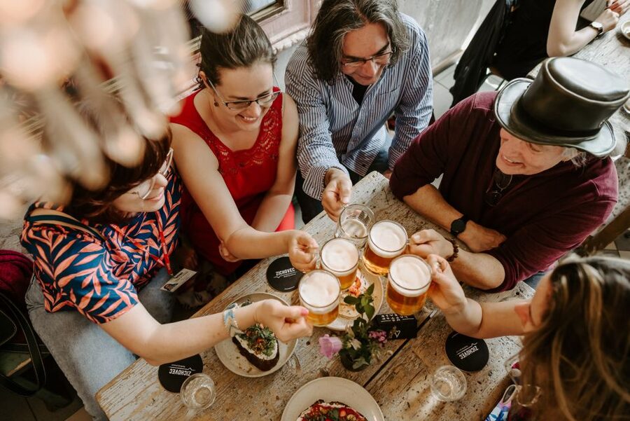 Prague: 3.5 h Private Czech Beers & Tapas Tour - The Pub Culture Part: Family-Friendly, Social, and Not Stiff