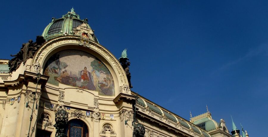 Prague 3-Hour Architectural Tour - New Town Prague: Bringing in Art Nouveau and Beyond