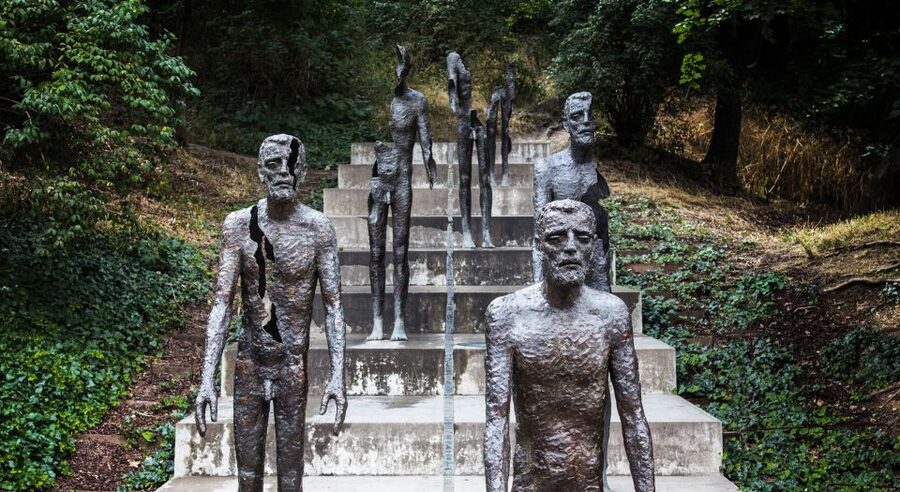 Prague: 3–Hour Communism and World War 2 E-Bike Tour - Where the tour starts, and why Malá Strana sets the tone