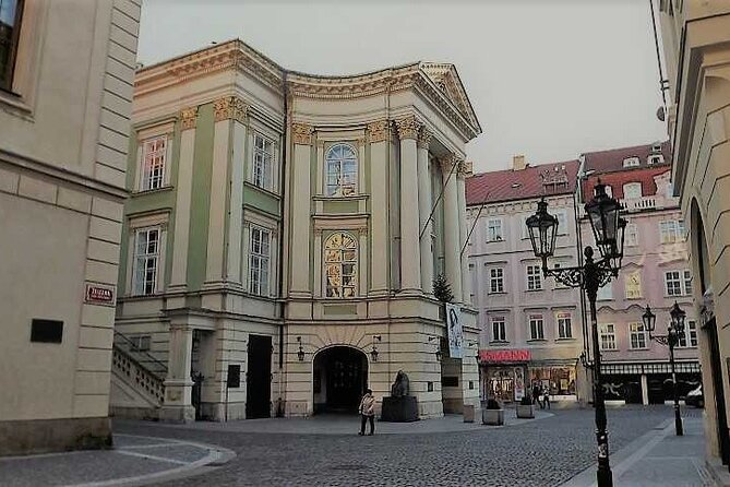 Prague 3-Hour Tour with Astronomical Clock Admission - Old Town Square in 90 Minutes: Palaces, Churches, and Big Names You Can Actually Point To