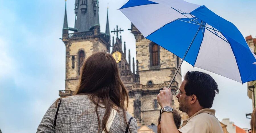 Prague: 3-Hour Walking Tour of Old Town & Prague Castle - Should you book this 3-hour Old Town and Prague Castle tour?
