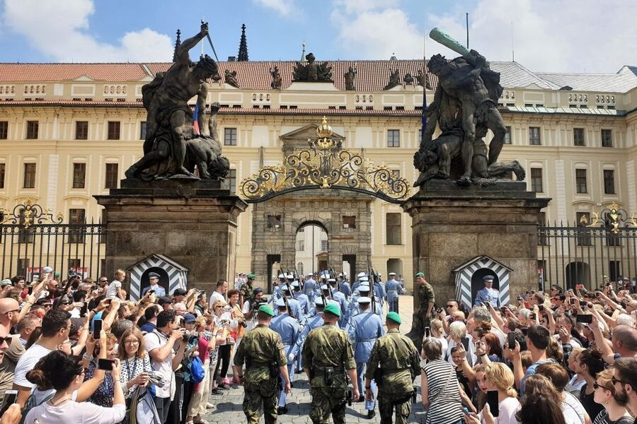 Prague: 6-Hour Tour with River Boat Cruise and Lunch - Prague Castle Complex area: viewpoints over the city, not just walls