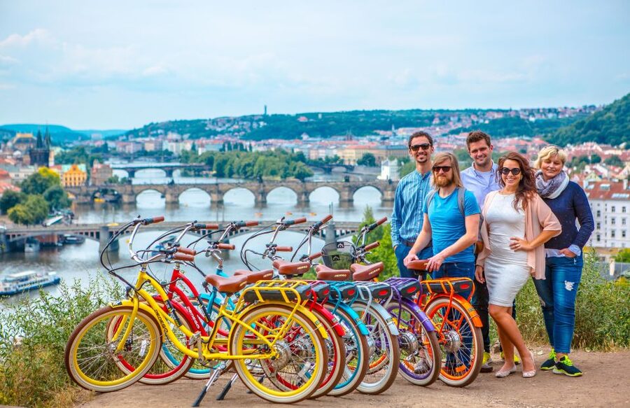 Prague: 7 Best Viewpoints of Prague E-Bike Tour - Jewish Quarter, modern art stops, and the Lennon Wall on the way