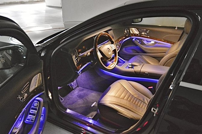 Prague airport luxury transfer by a Mercedes Benz S class - What Happens When You Land at Prague Airport
