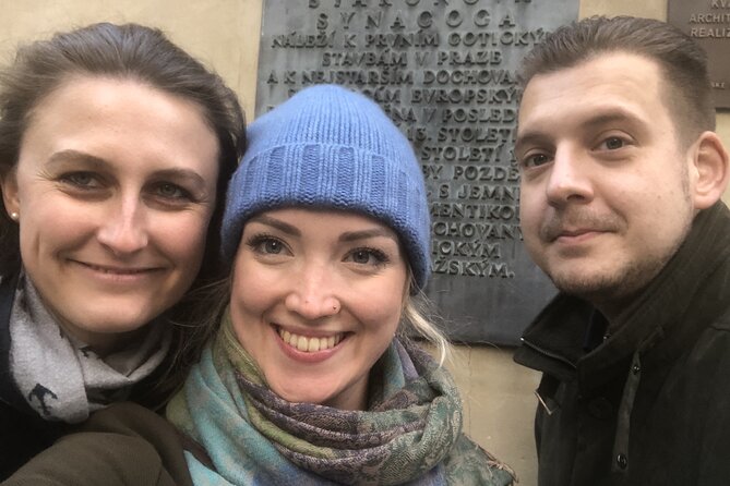 Prague: Alchemy & Dark Arts Exploration Game Tour - Charles Bridge Finale: Where the Game Stops