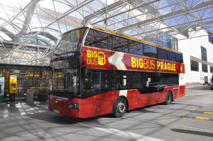 Prague: Big Bus Hop-on Hop-off, Castle Tour and River Cruise - Quick hits before you ride