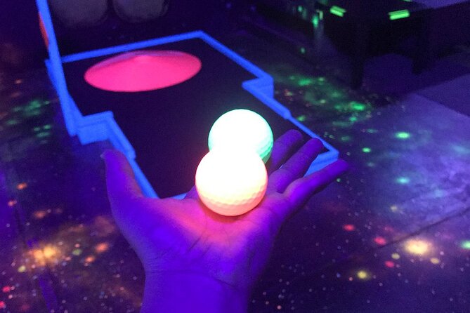 Prague Black Light Mini Golf Admission Ticket - Prague Black Light Mini Golf Near Old Town, What It Really Feels Like