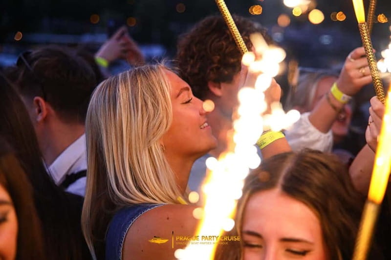 Prague : Boat Party with Afterparty at EPIC - Key things to know before you go