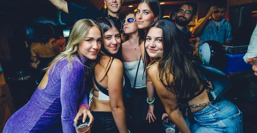 Prague: Boat Party with Unlimited Drinks & After Party Entry - Pre-party open bar and drinking games, if you choose that add-on