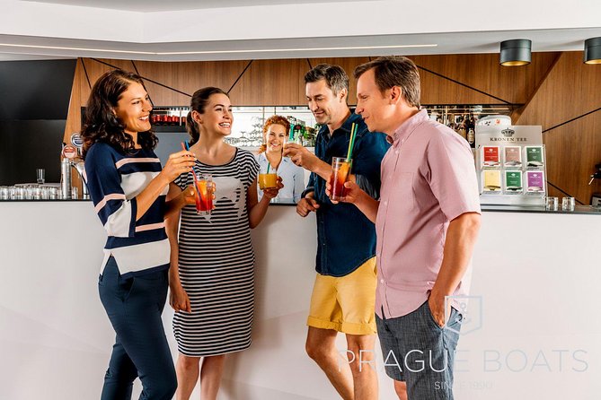 Prague Boats 3-hour Dinner Cruise - Timing and Duration: Why 3 Hours Can Feel Perfect or Too Much
