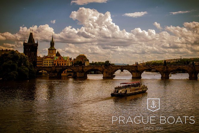 PRAGUE BOATS: 50-Minute Sightseeing Cruise - Štvanice Island and Na Františku Hospital: The End of the River Loop