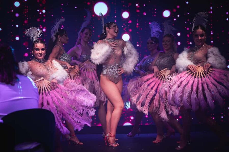Prague:Breathtaking Cabaret Show with 4-Course Dinner Option - Cabaret in Central Prague, with Dinner Wrapped Around the Show
