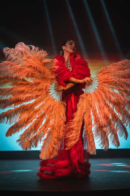 Prague:Breathtaking Cabaret Show with 4-Course Dinner Option - Between Acts: Service That Keeps the Evening Moving