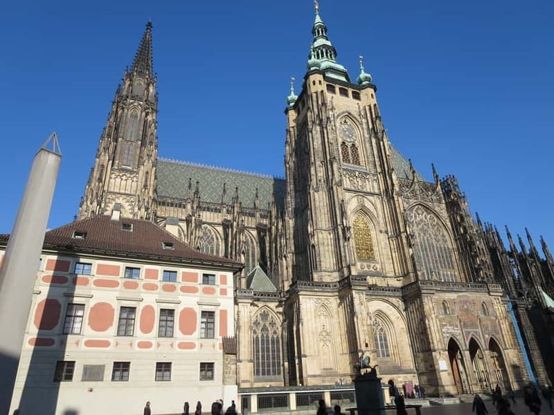 Prague: Bus and Boat Tour - Lesser Town and the Prague Castle Area Walk (If You Choose It)