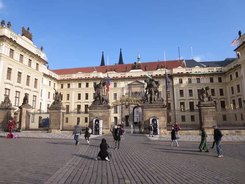 Prague: Bus and Boat Tour - The Bus Ride Through Old Town and New Town, Plus Headphones That Help