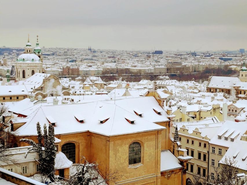 Prague by Car - Who should book Prague by Car