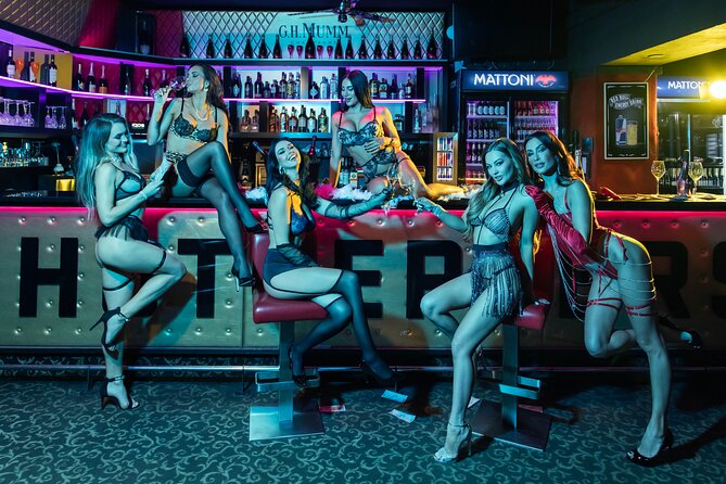 Prague by Night! - Drinks and Shows: What You’re Paying For Beyond Entry