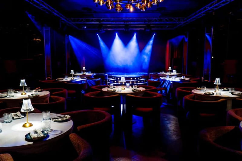 Prague: Cabaret Show at Medusa - Nightlife Prague - A smart Prague plan around the show