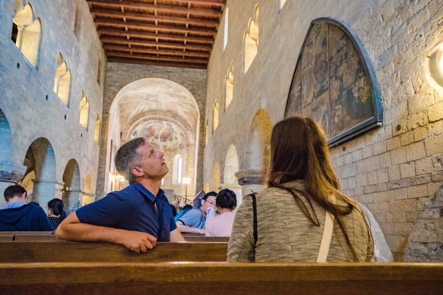 Prague Castle 2.5-Hour Tour Including Admission Ticket - Old Royal Palace and Vladislav Hall: rulership in walking distance