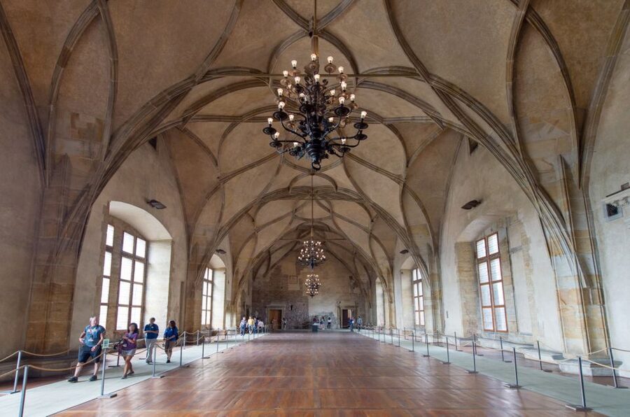 Prague Castle and St. Vitus Cathedral Private Walking Tour - Lesser Town, Black Tower, and Charles Bridge on the 5-hour option