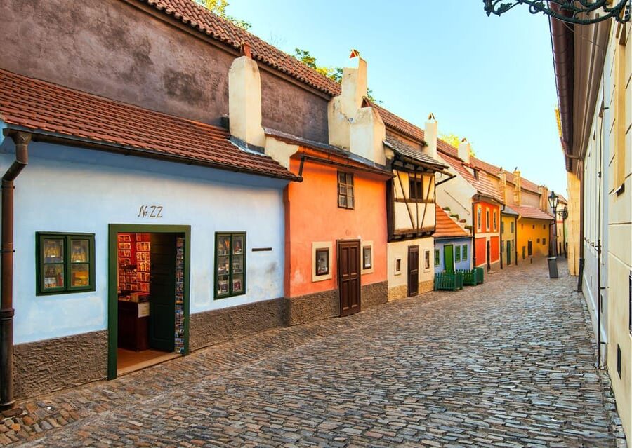 Prague: Castle Circuit Entry Tickets with Audio Guide - Entering St. Vitus Cathedral: Gothic scale you can feel