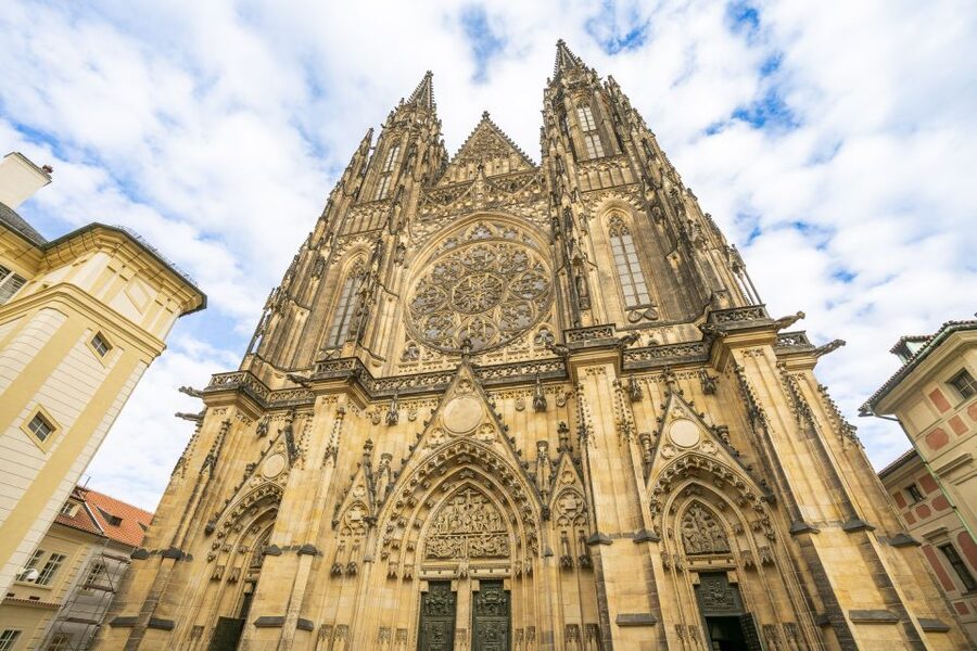 Prague: Castle Tour with Local Guide and Entry Ticket - What You Pay for: Value in a $61 Ticket