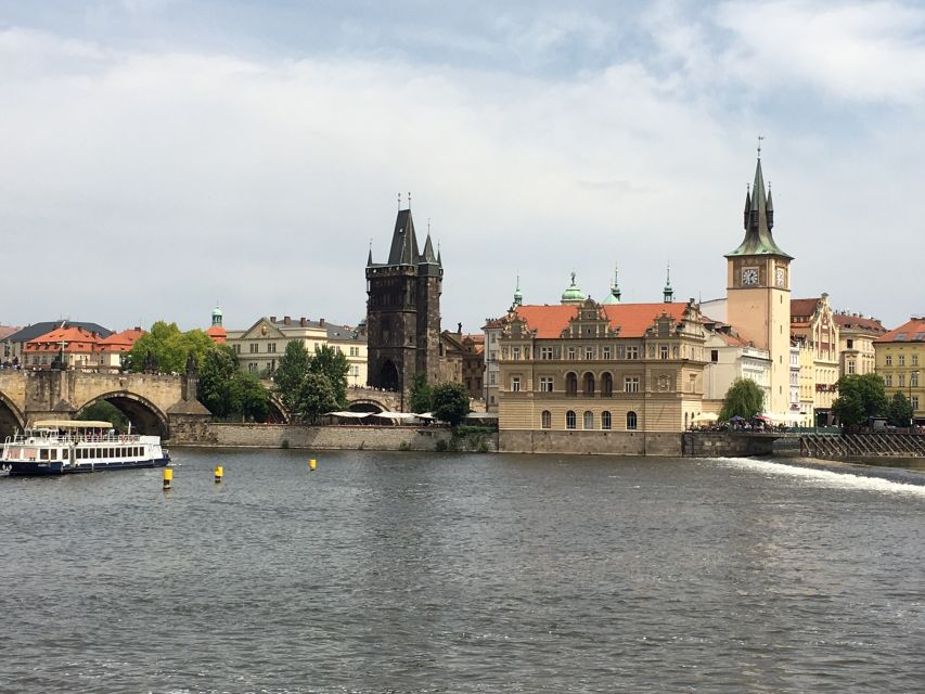 Prague City: 1-Hour Orientation Tour by Bus - The 26-language audio setup, why it helps more than you’d think