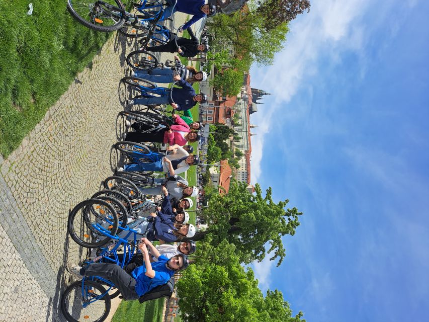 Prague City Bike guided tour - Guides, Photo Time, and How the Tour Feels in Real Life