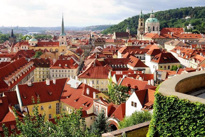Prague City Highlights Private Tour for Kids and Families - A 2.5-Hour Prague Morning That Keeps Kids Engaged